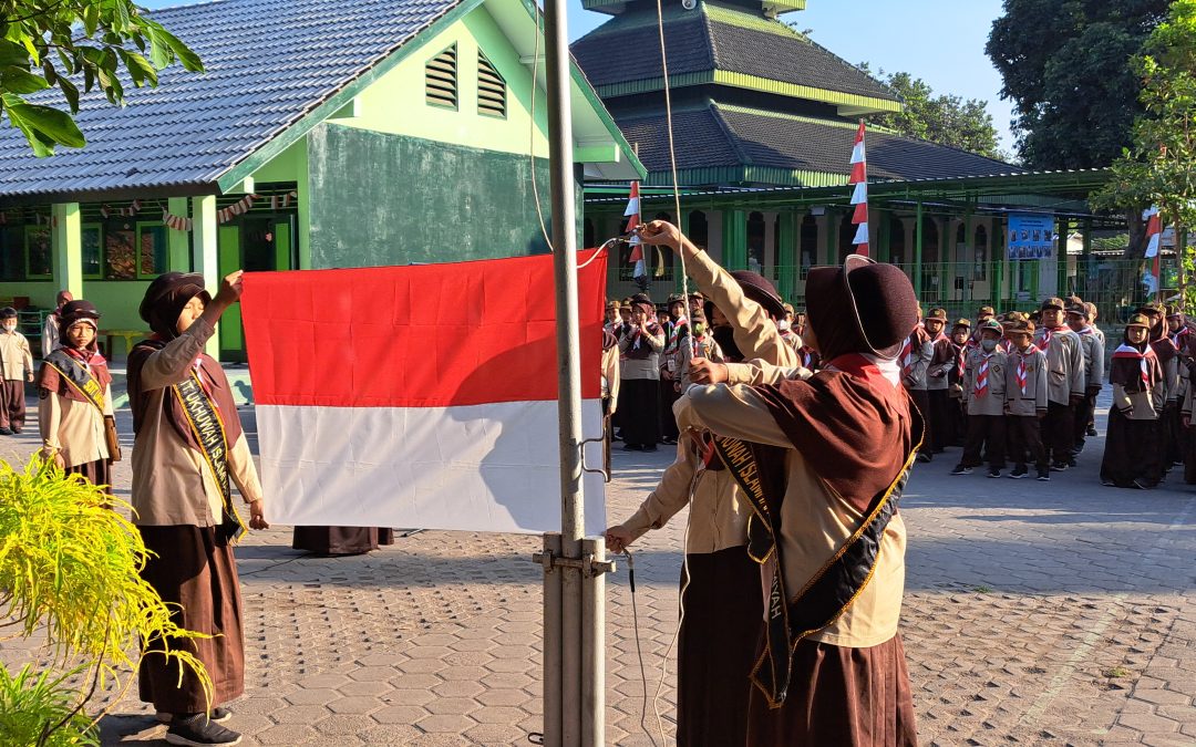 Riang Gembira Menyambut Hari Pramuka
